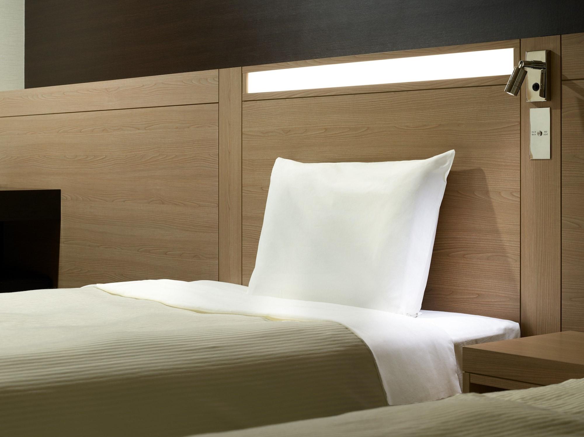 Mitsui Garden Hotel Окаяма Екстериор снимка