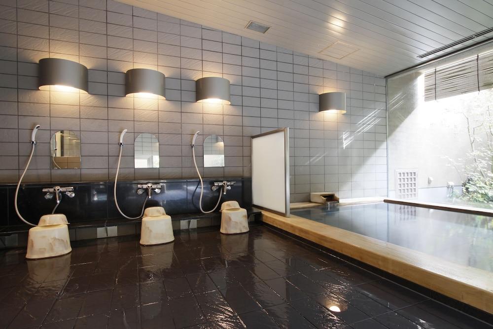 Mitsui Garden Hotel Окаяма Екстериор снимка